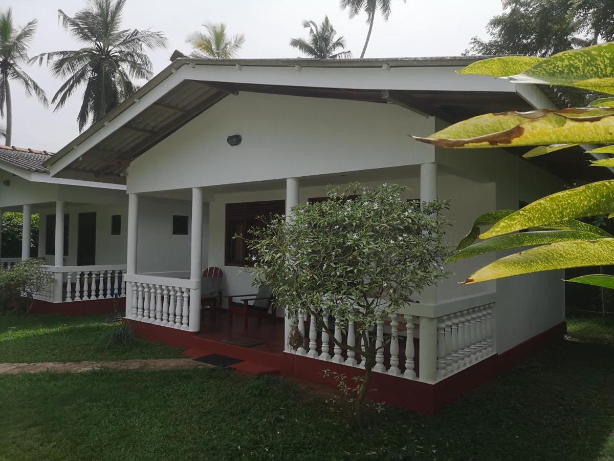 Vidisa Hotel Hikkaduwa Exterior photo