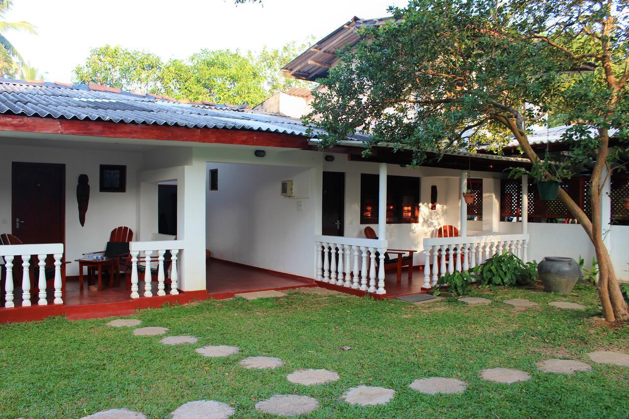 Vidisa Hotel Hikkaduwa Exterior photo