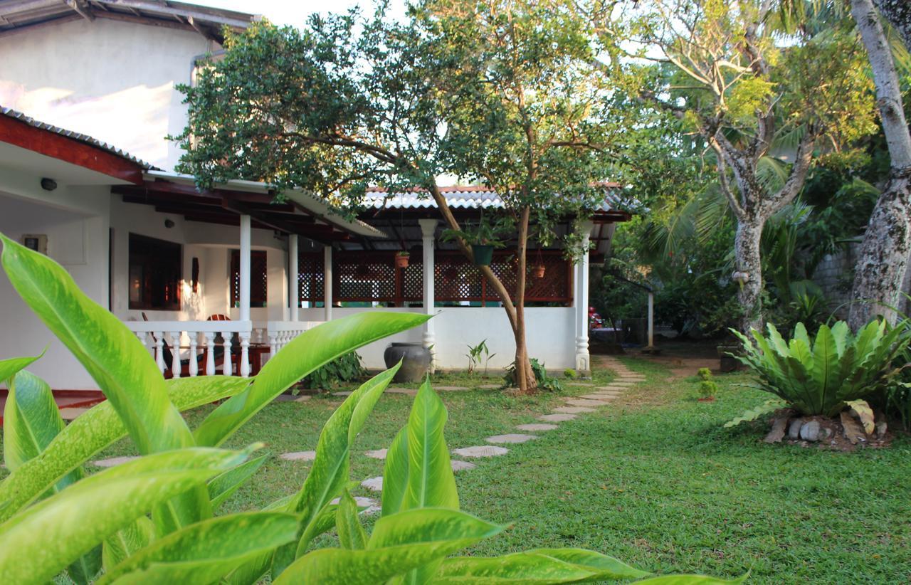 Vidisa Hotel Hikkaduwa Exterior photo